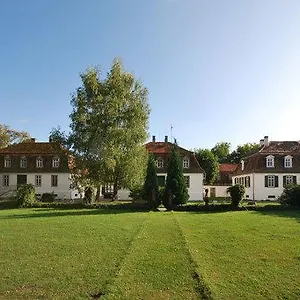 Hotel Jagdschloss Moenchbruch